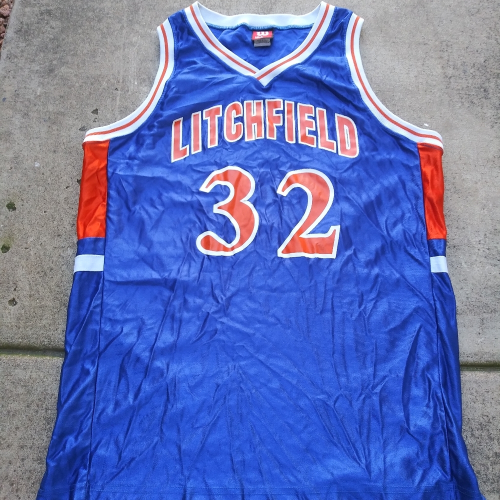 Wilson retro jersey men's size 44 large Litchfield number 32